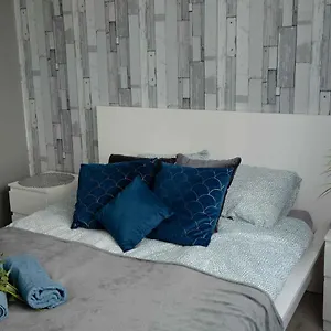 https://apartament-wika.warsawhotelspoland.com